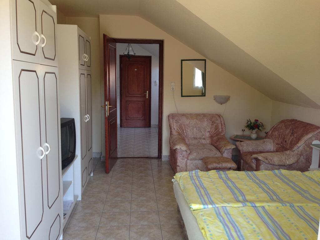 Villa Natalia Hévíz Habitación foto