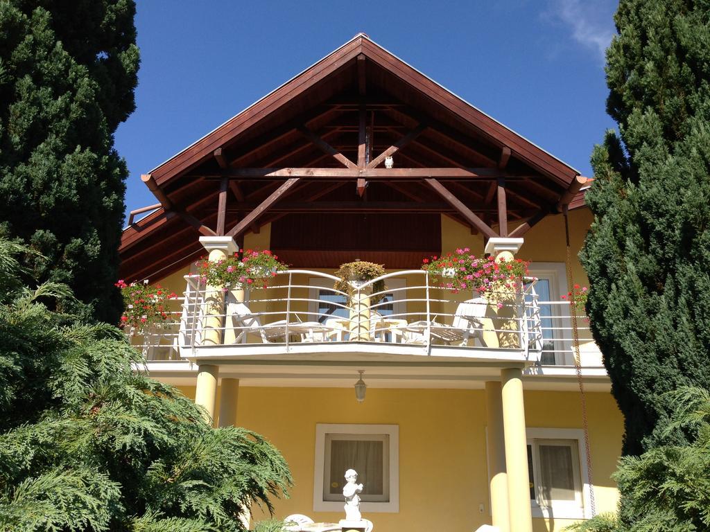 Villa Natalia Hévíz Exterior foto